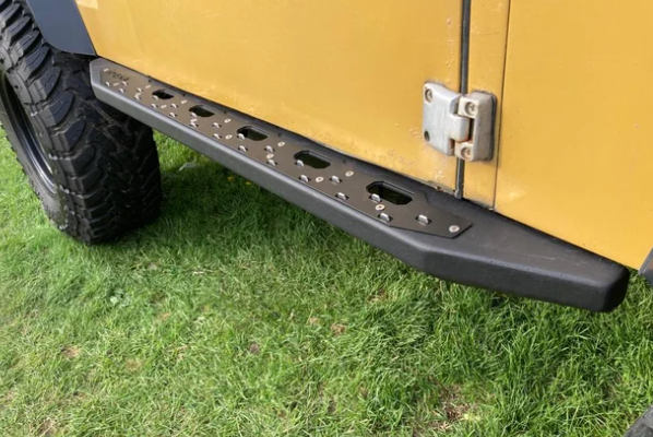 Hyena L02-2-300-6 Land Rover Defender Rock Riders