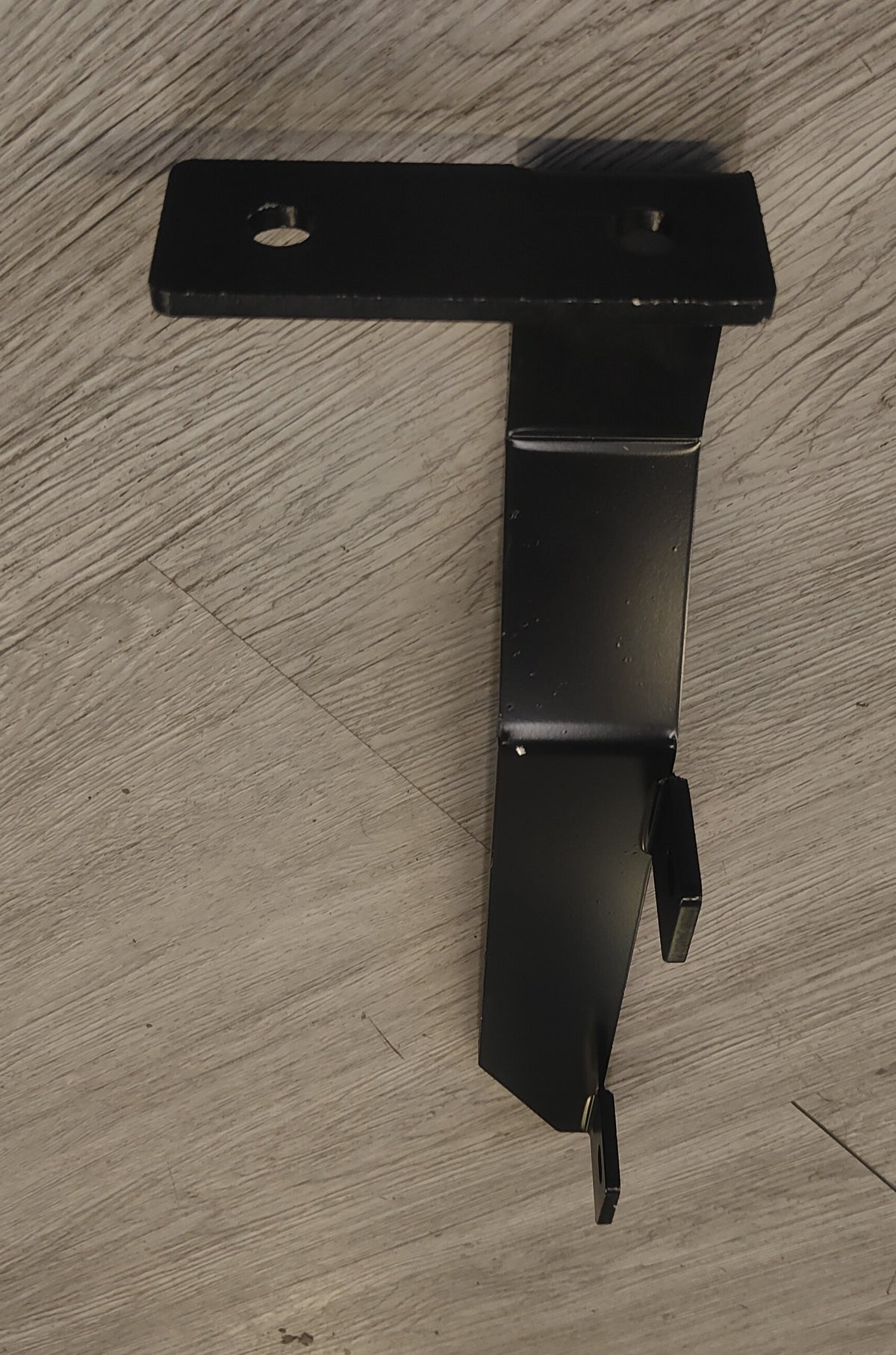 Mitsubishi Pajero Flag & Offroad Light Mount – Spare Wheel Bracket